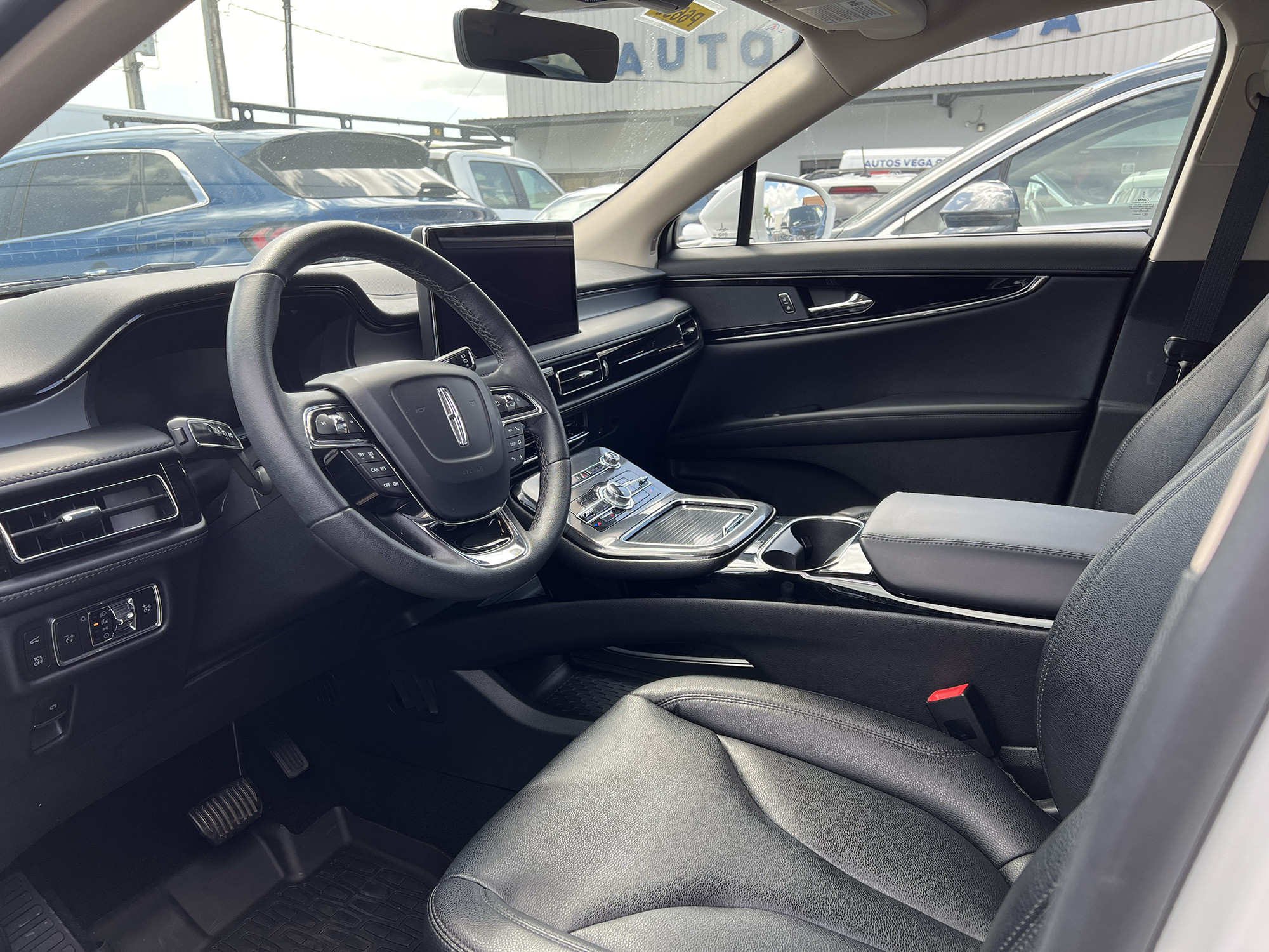 https://assets.dealerappcenter.com/dealergroups/86/vehicles/257635/ZFFTE9.jpg