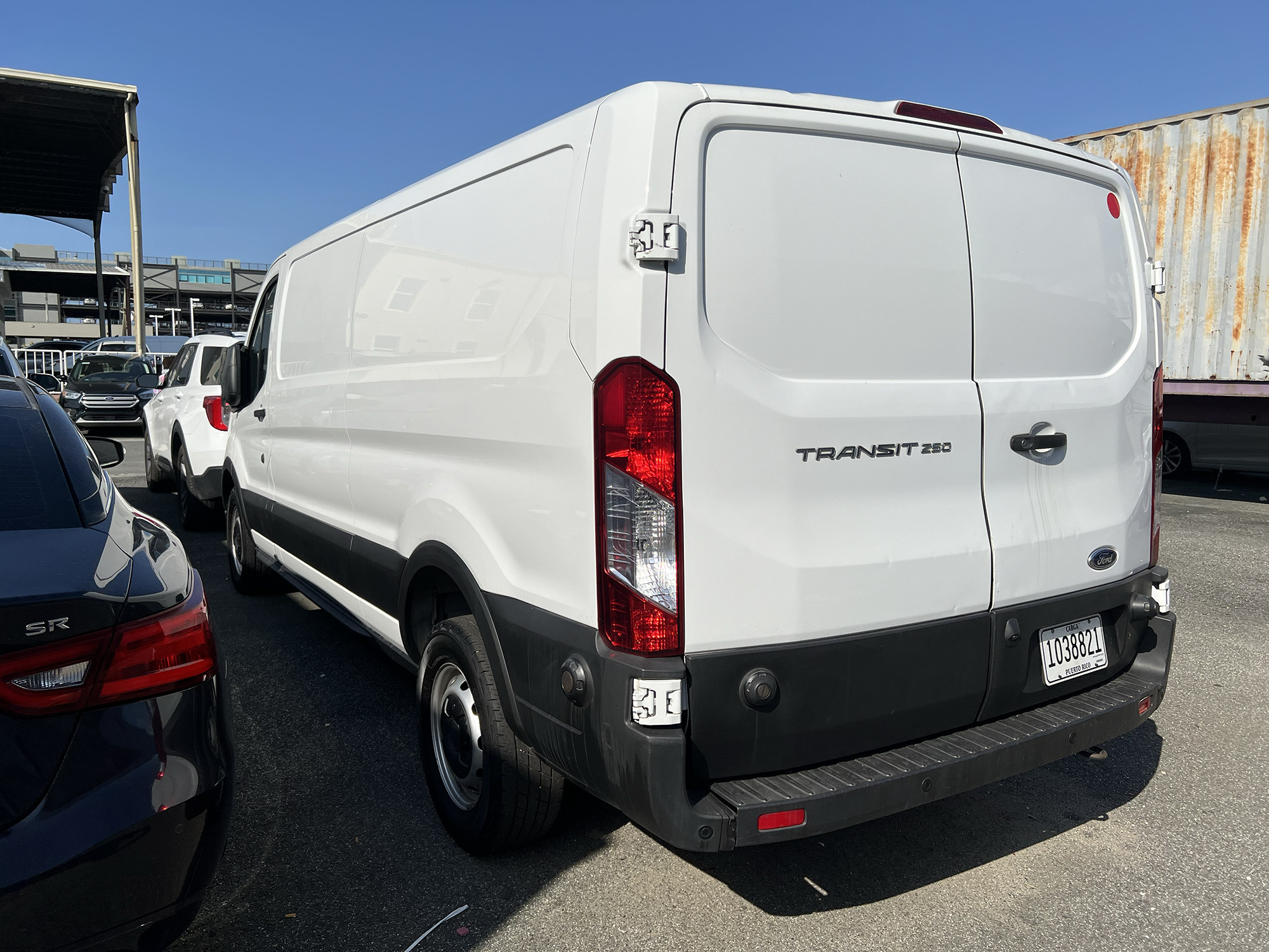 https://assets.dealerappcenter.com/dealergroups/86/vehicles/257639/5vmb0w.jpg