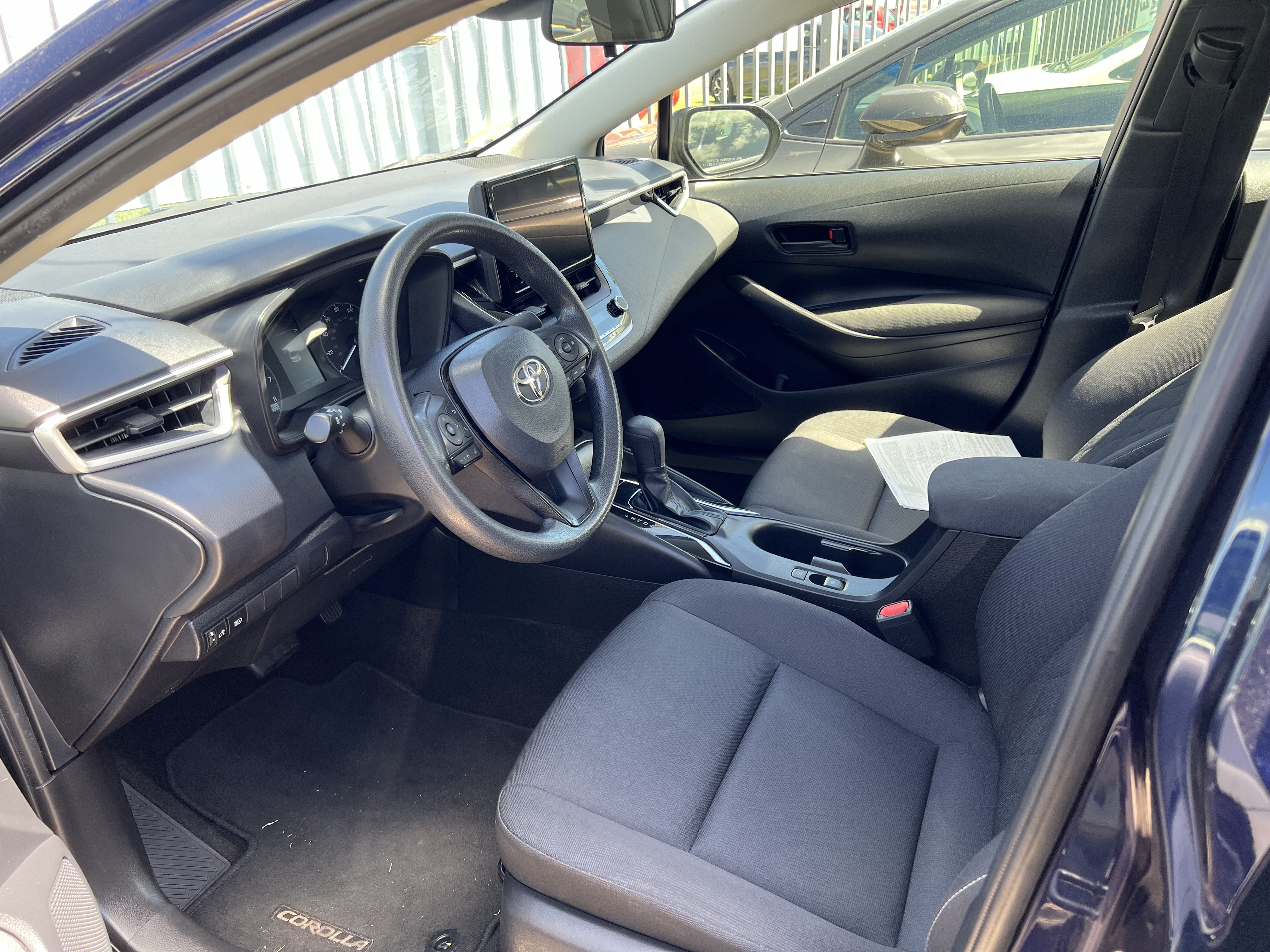 https://assets.dealerappcenter.com/dealergroups/86/vehicles/263404/UUmpal.jpeg