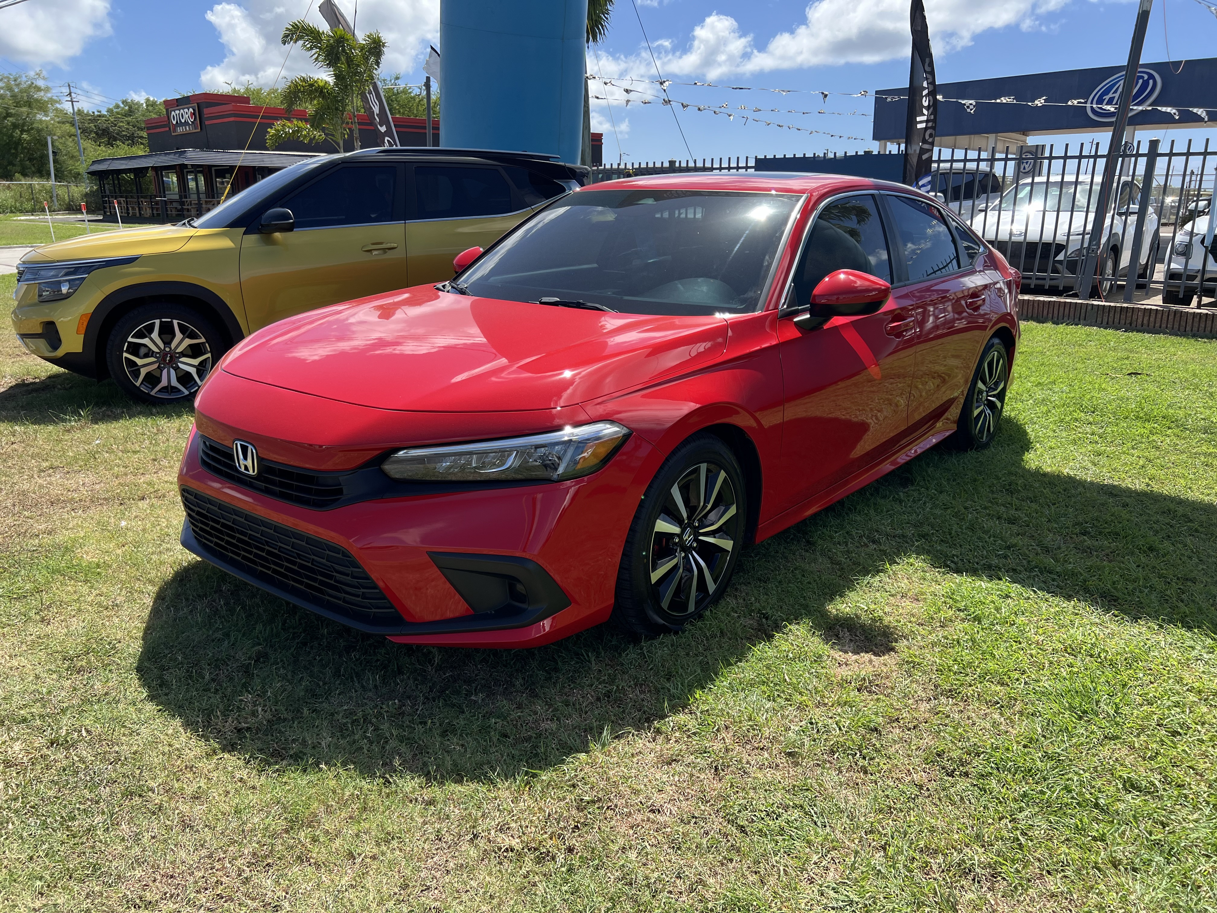 https://assets.dealerappcenter.com/dealergroups/86/vehicles/263415/1BJ12H.jpeg