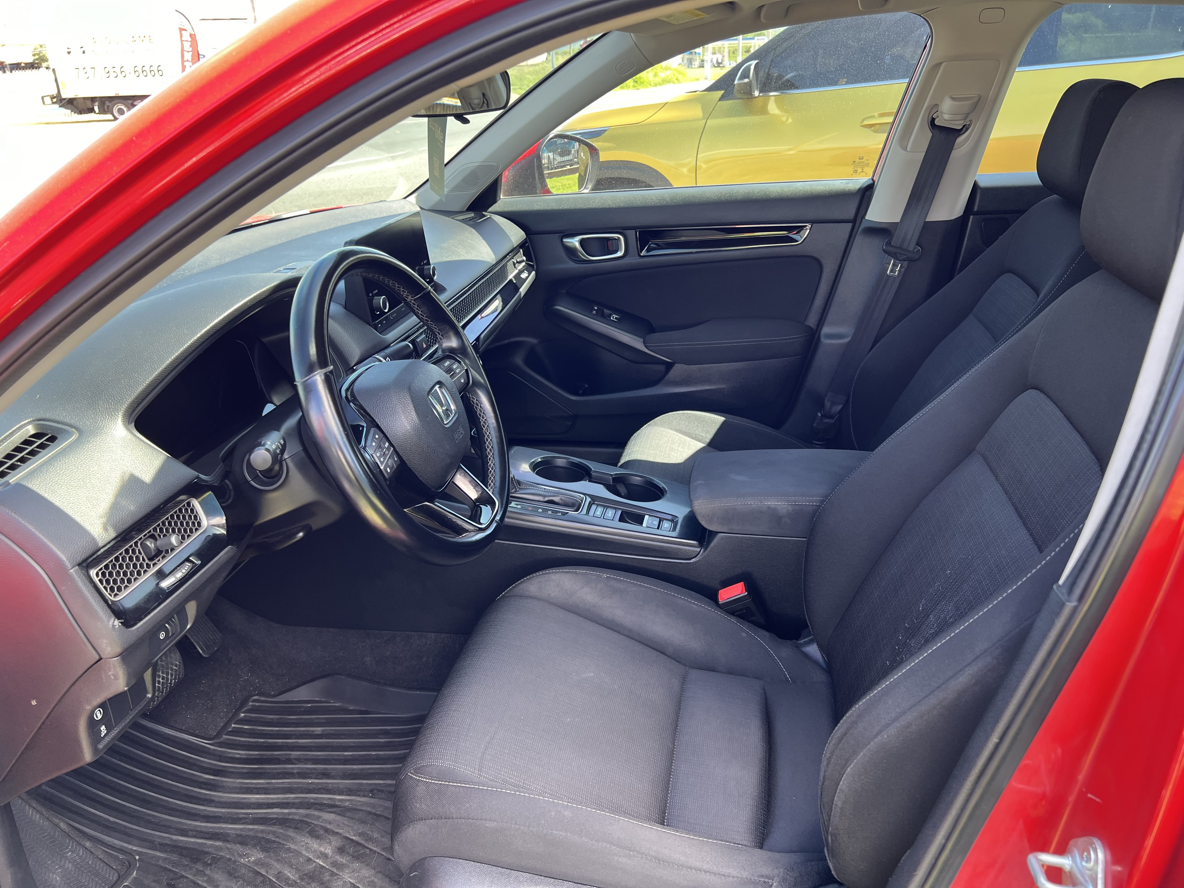 https://assets.dealerappcenter.com/dealergroups/86/vehicles/263415/GRxadL.jpeg