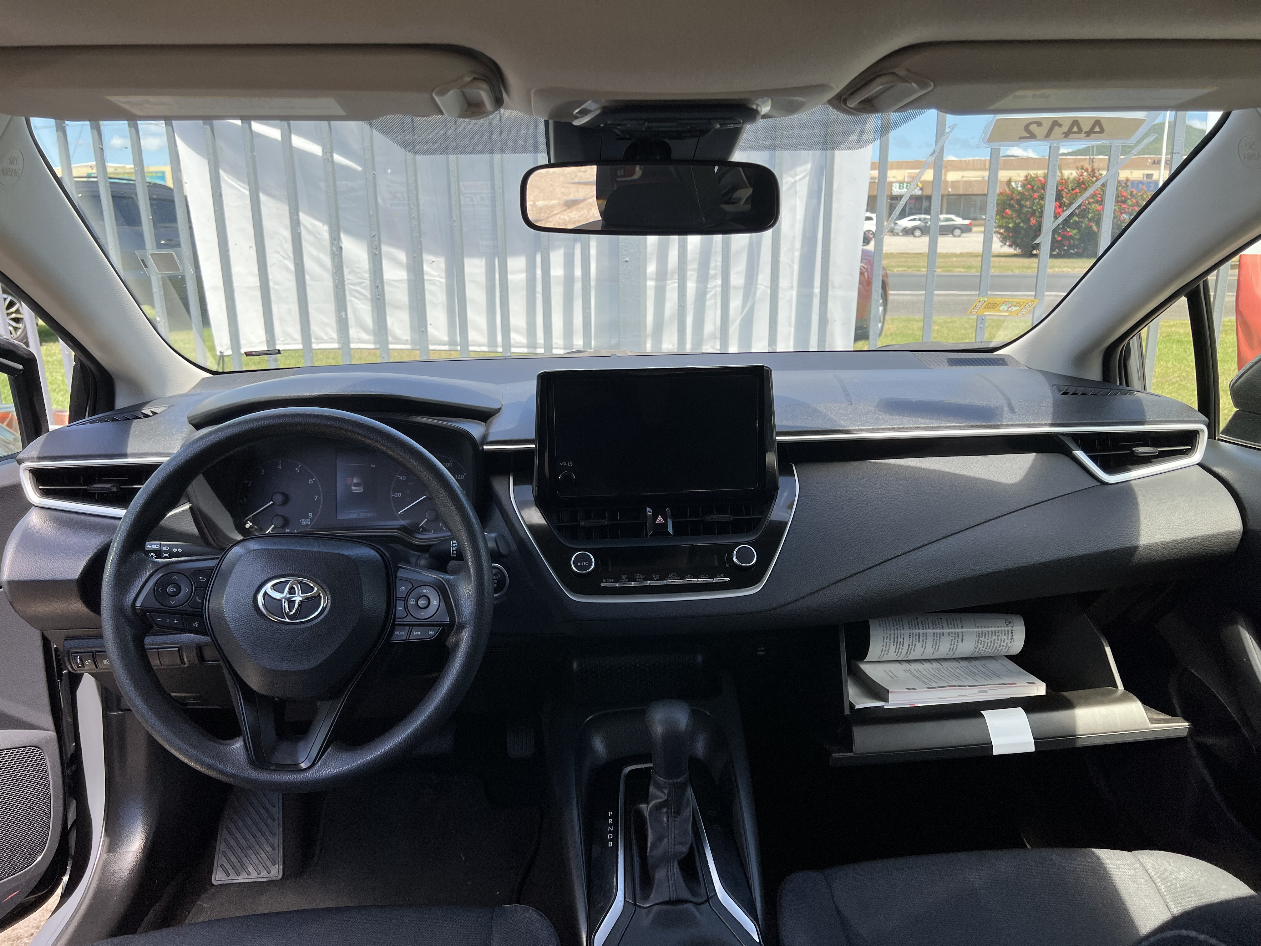 https://assets.dealerappcenter.com/dealergroups/86/vehicles/263432/sG3Zv3.jpeg