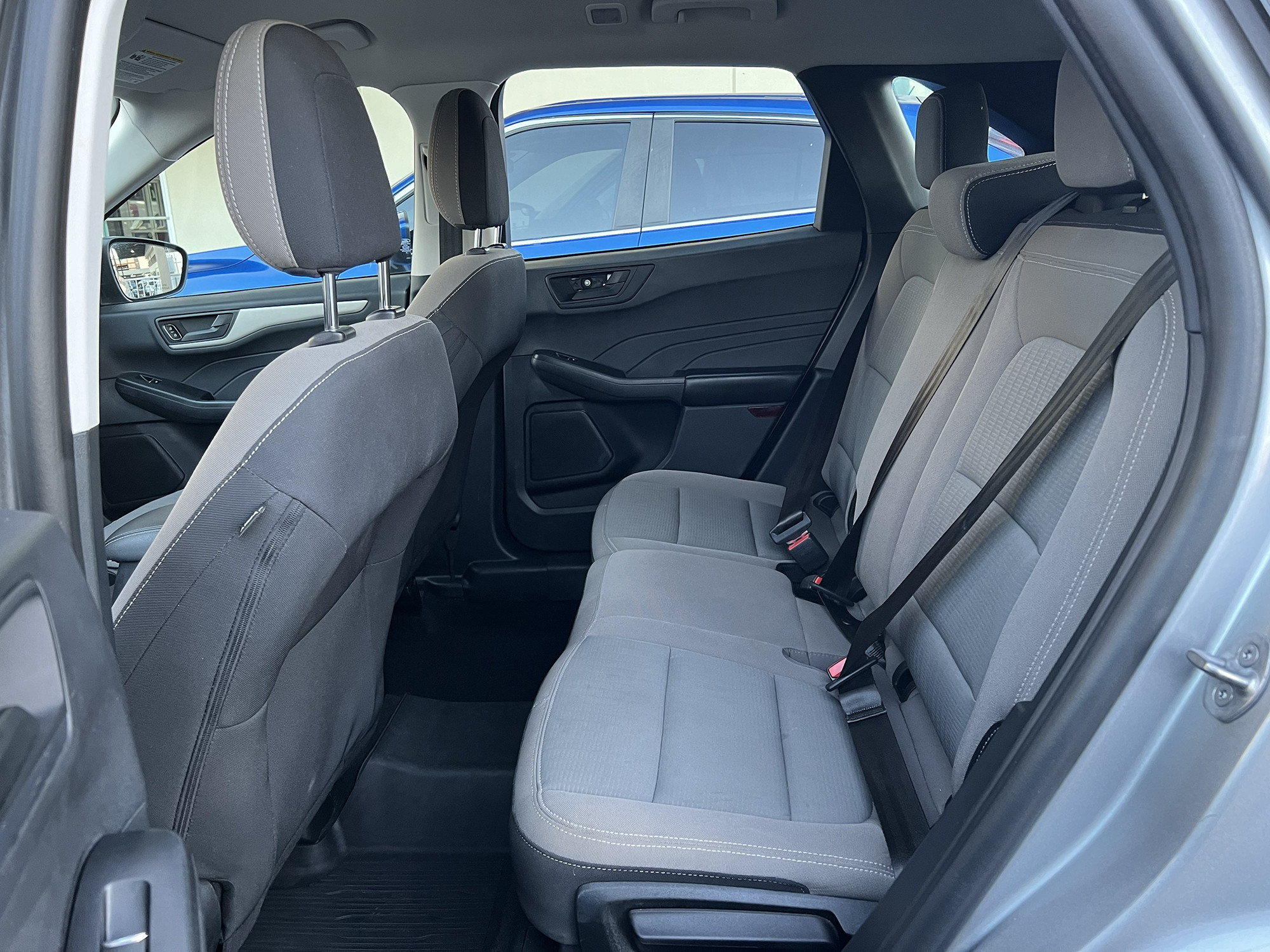 https://assets.dealerappcenter.com/dealergroups/86/vehicles/266344/DivLrv.jpg