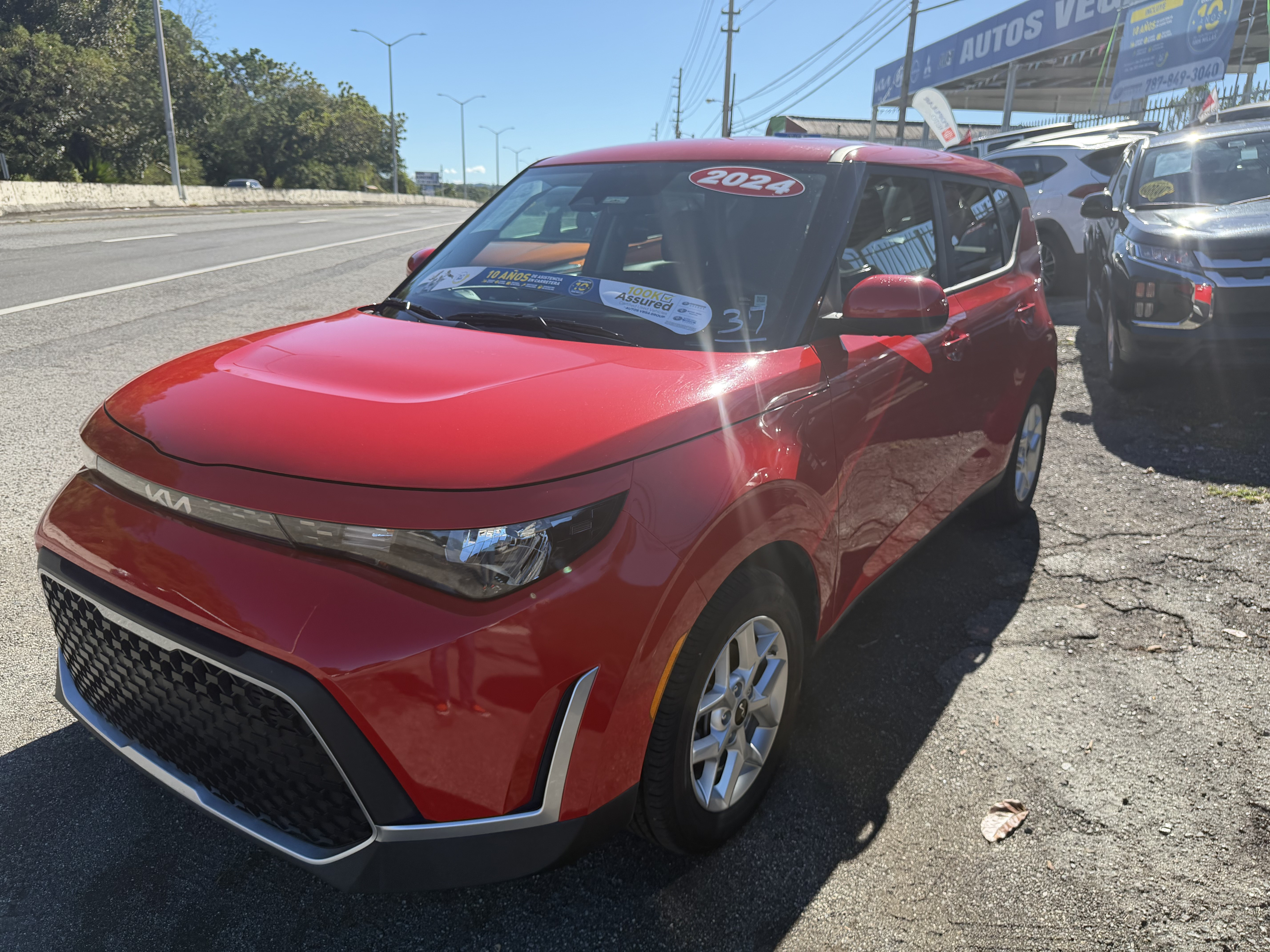 https://assets.dealerappcenter.com/dealergroups/86/vehicles/310865/URxBVF.jpeg