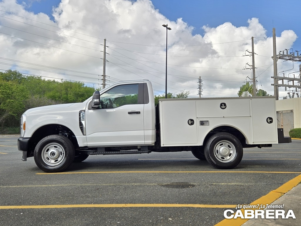 https://assets.dealerappcenter.com/dealergroups/88/vehicles/242314/ioegfb.jpg