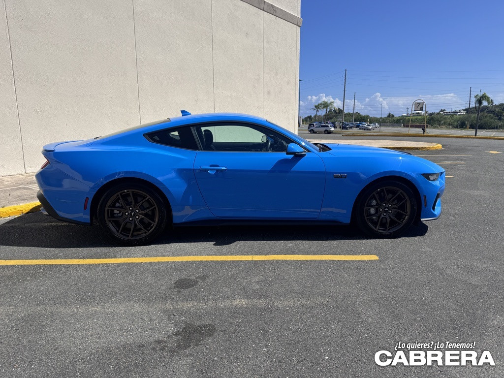 https://assets.dealerappcenter.com/dealergroups/88/vehicles/250880/cgXdIp.jpg