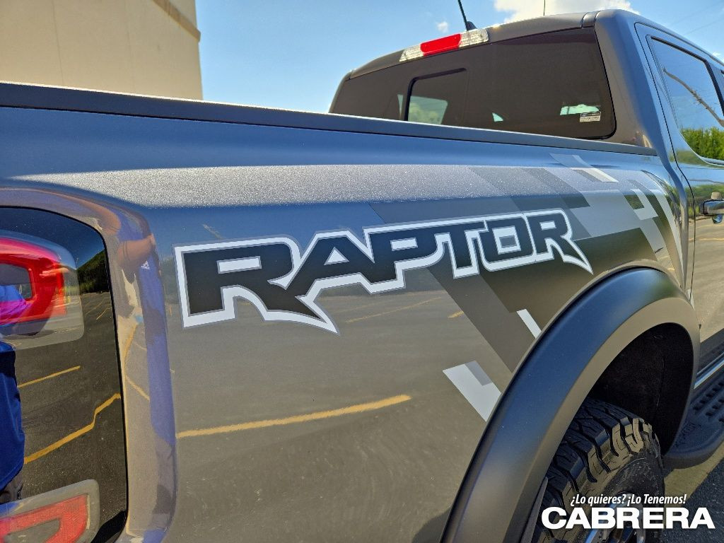 https://assets.dealerappcenter.com/dealergroups/88/vehicles/260345/lLJ0eY.jpg