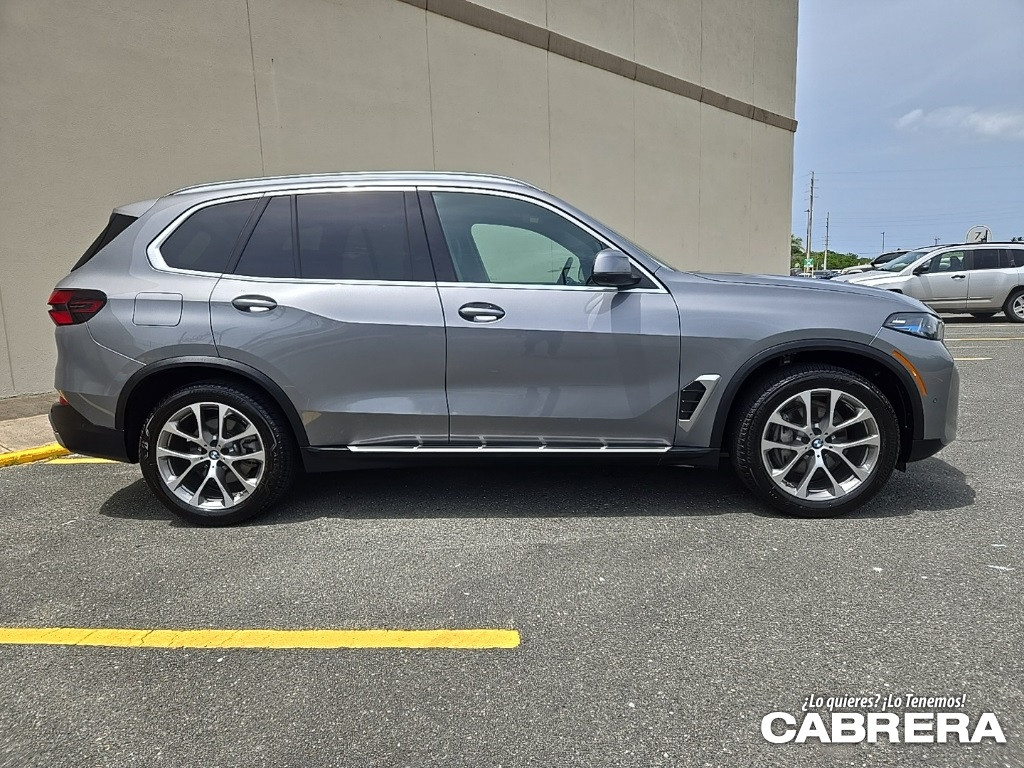 https://assets.dealerappcenter.com/dealergroups/88/vehicles/291775/6FGw02.jpg