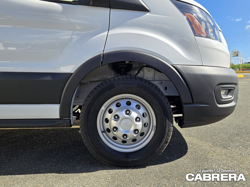 https://assets.dealerappcenter.com/dealergroups/88/vehicles/305409/YuUKbI.jpg
