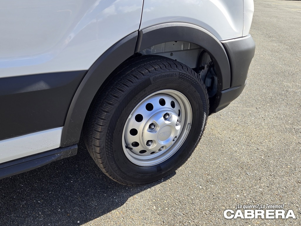 https://assets.dealerappcenter.com/dealergroups/88/vehicles/305409/r7I9xT.jpg
